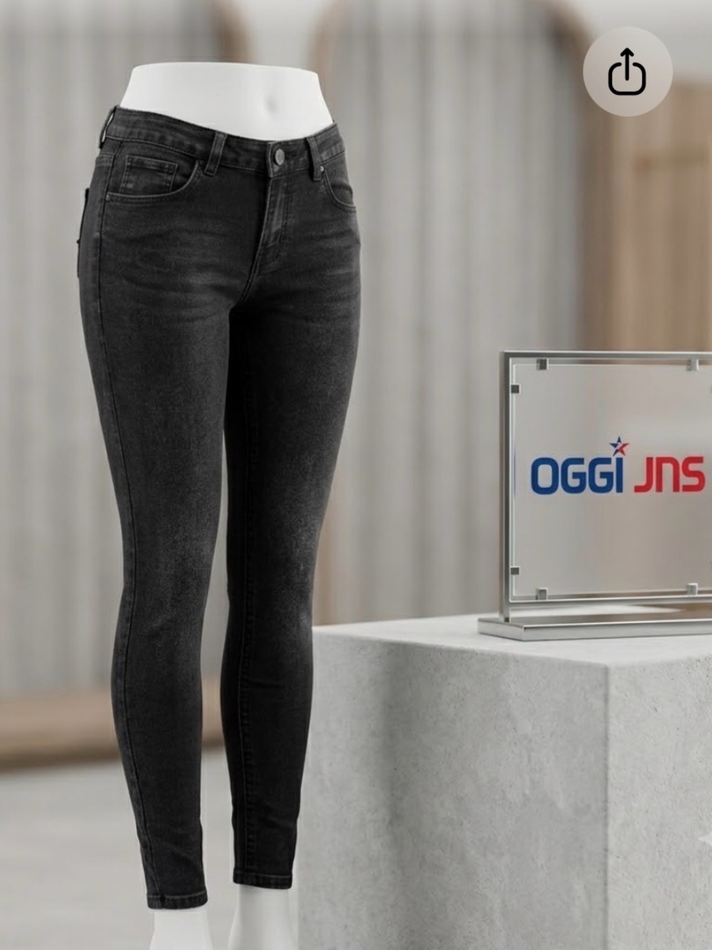 Oggi Jeans Size 7 (US 3/5) Skinny High-Rise Black Jeans, Made in Mexico